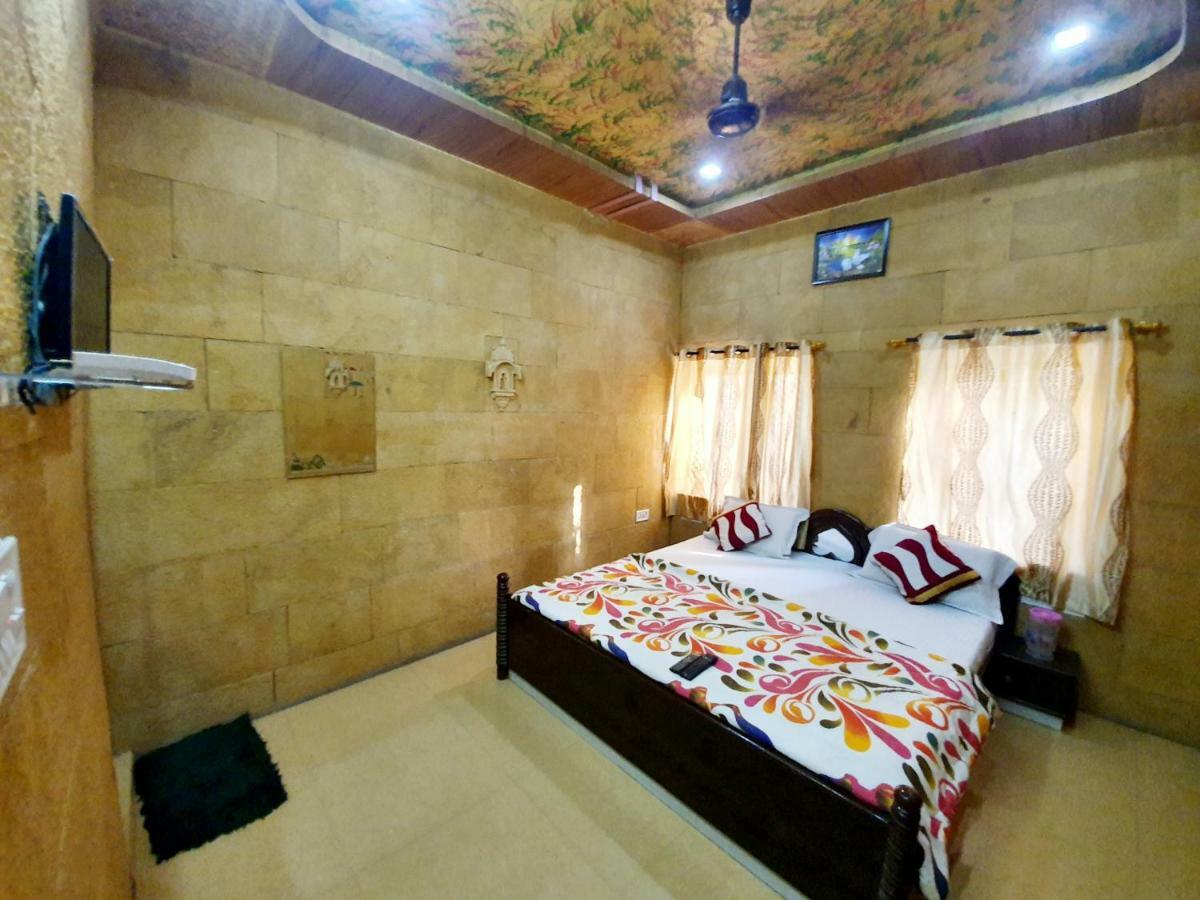 Hotel Qutub Villa Джайсалмер Екстериор снимка