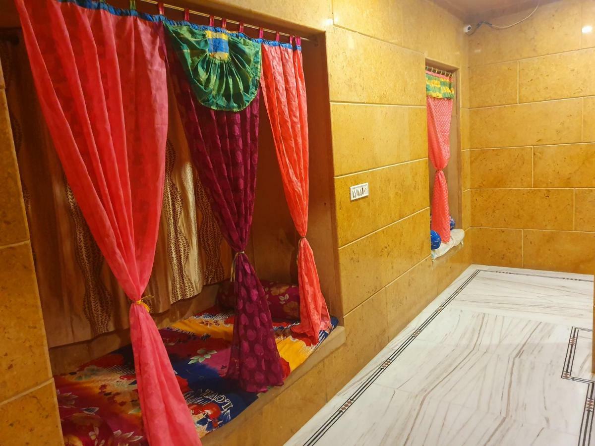 Hotel Qutub Villa Джайсалмер Екстериор снимка